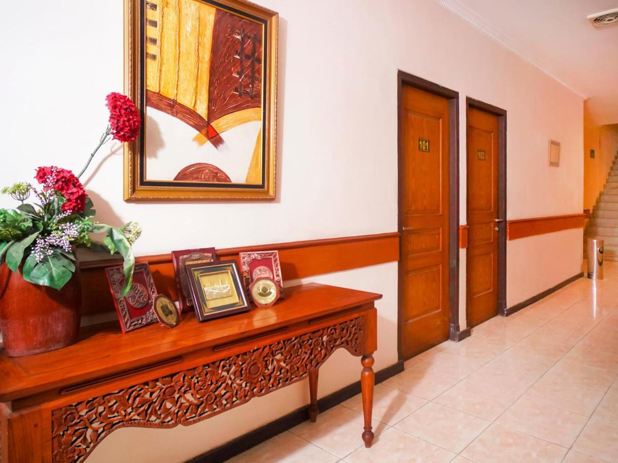 Capital O 142 Hotel Al Furqon Syariah Palembang Exteriér fotografie