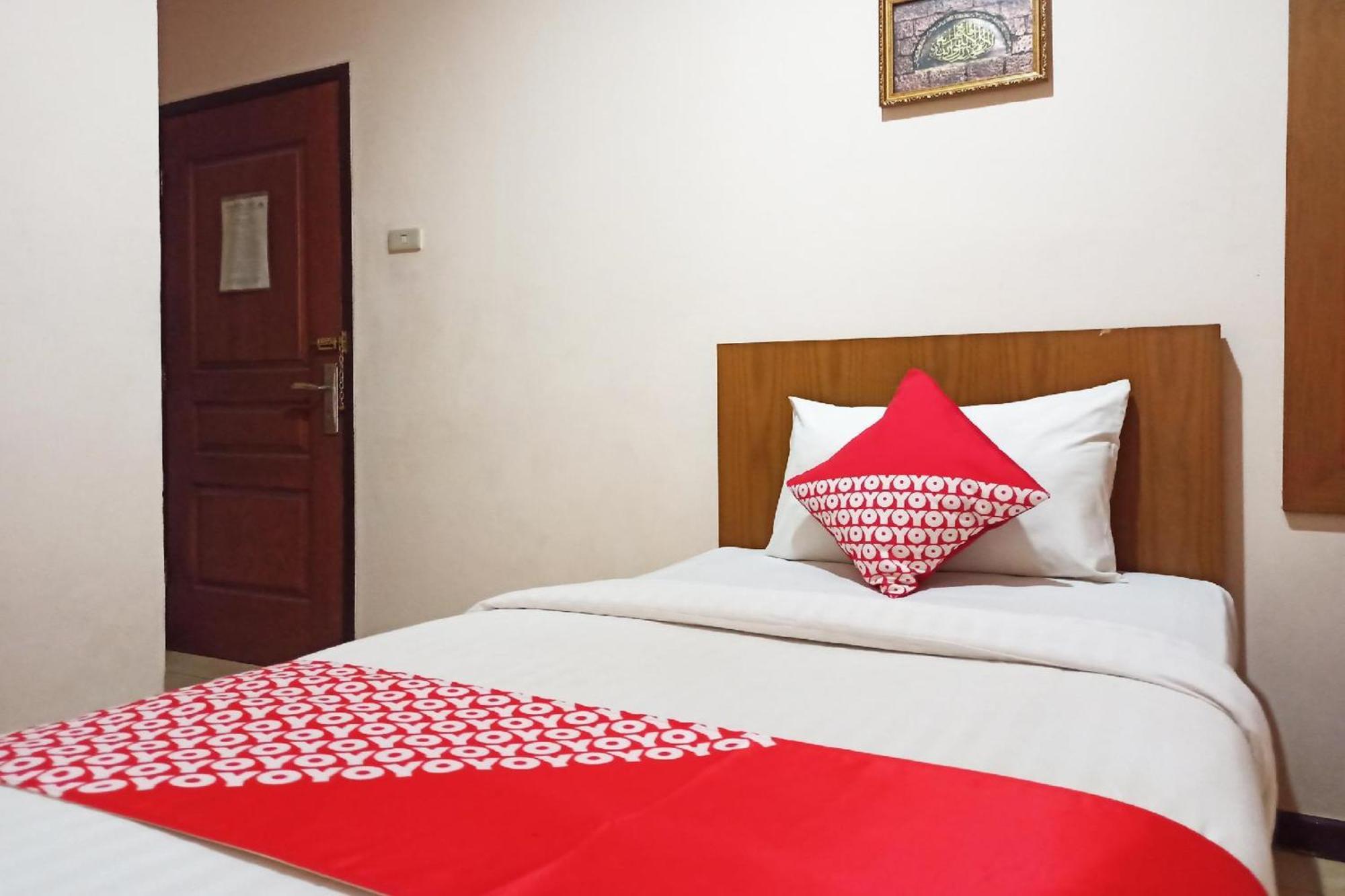 Capital O 142 Hotel Al Furqon Syariah Palembang Exteriér fotografie
