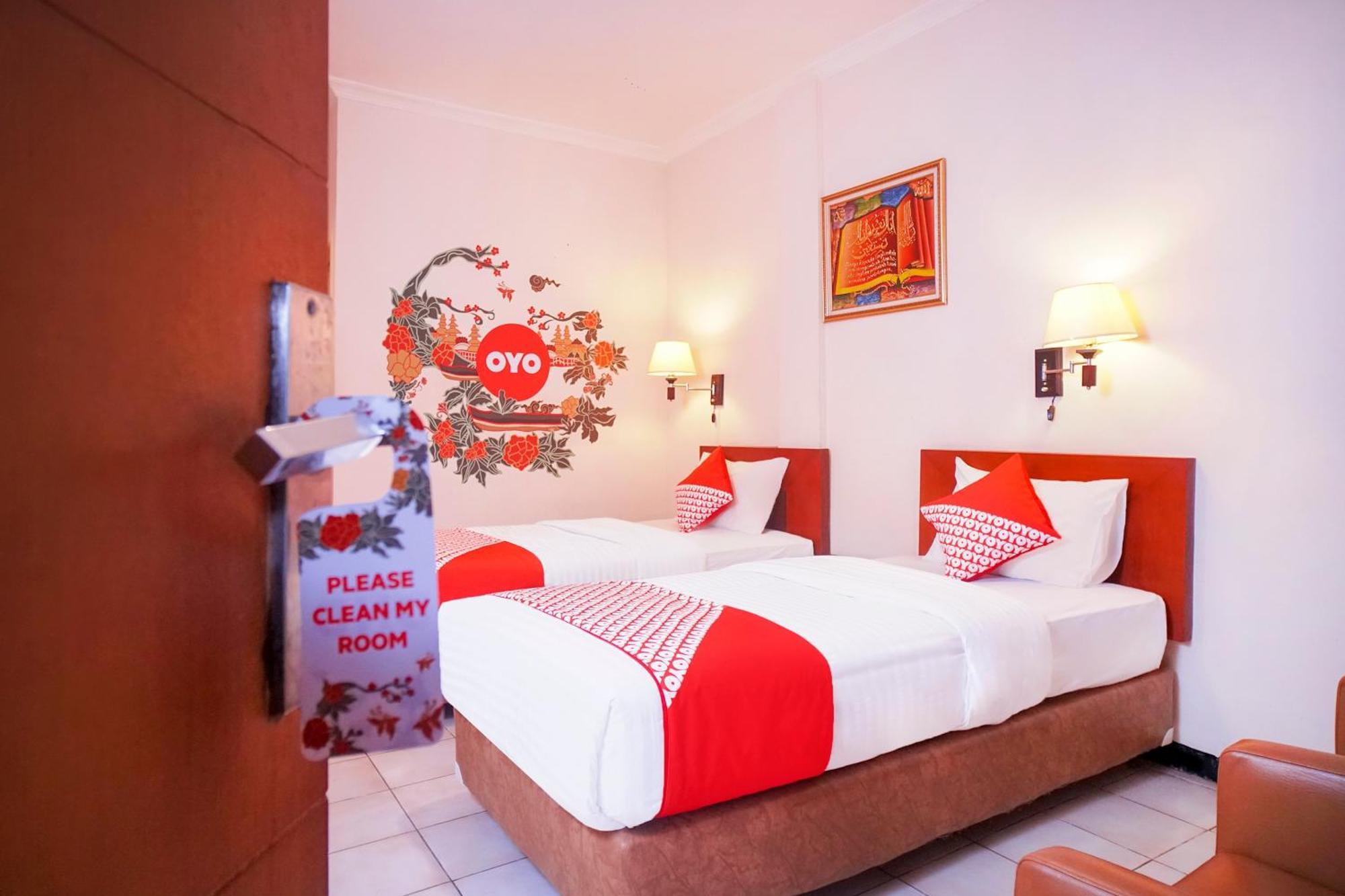Capital O 142 Hotel Al Furqon Syariah Palembang Exteriér fotografie